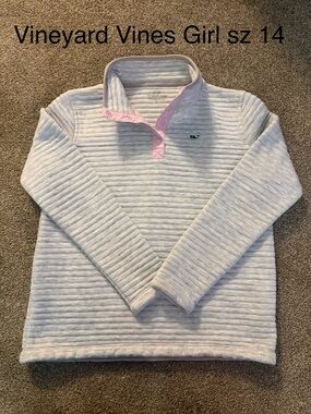 Vineyard Girls Pullover sz 14. Perfect condition